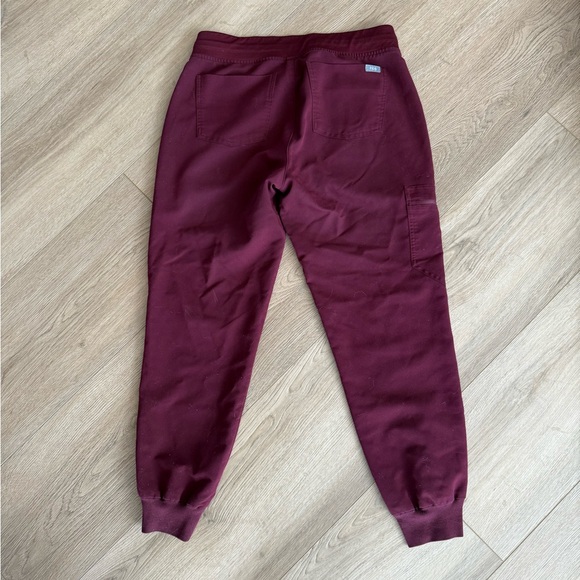 Figs Burgundy Petite Jogger Scrub Pants - Picture 2 of 4